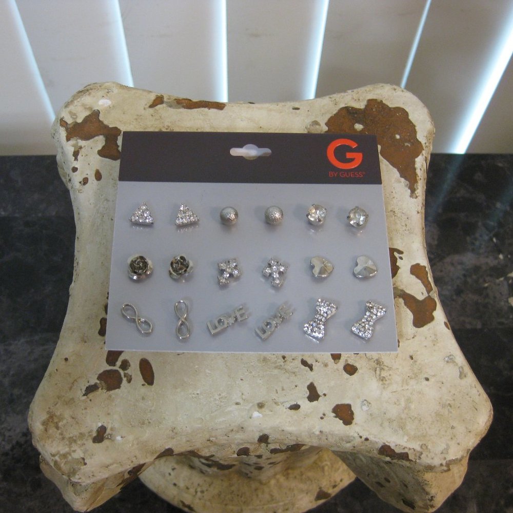 NWT Guess rose cross heart silver rhinestone earrings set